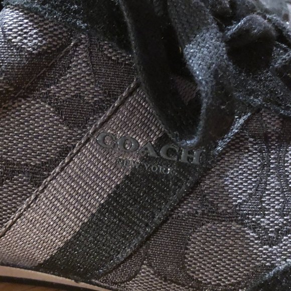 Brand New Coach "Kelson" Gray Black Signature Jacquard Suede Trim Sneakers - Picture 7 of 10